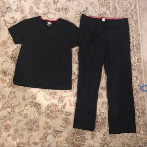 Dickies unisex black scrub set